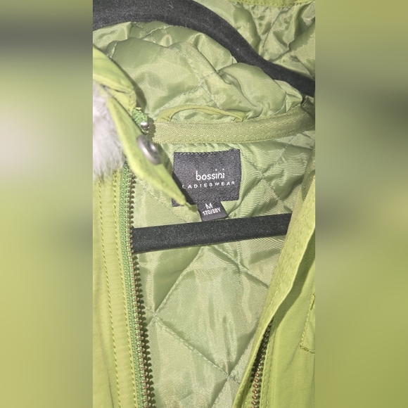 Bossini Womaen Wear Olive Utility Jacket with Faux Fur Hood (2b) - Picture 2 of 5